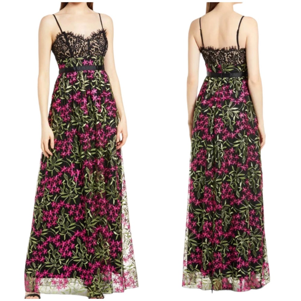 Lulus NWT Divine Delight Black Floral Embroidered Maxi Dress Size M Sleeveless